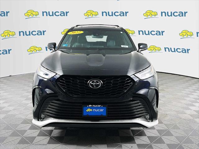 used 2022 Toyota Highlander car, priced at $42,991