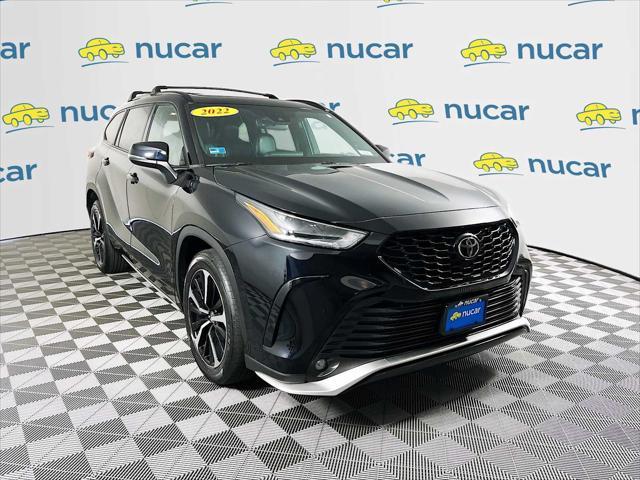 used 2022 Toyota Highlander car, priced at $42,991