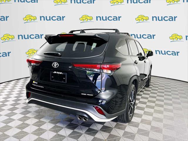 used 2022 Toyota Highlander car, priced at $42,991