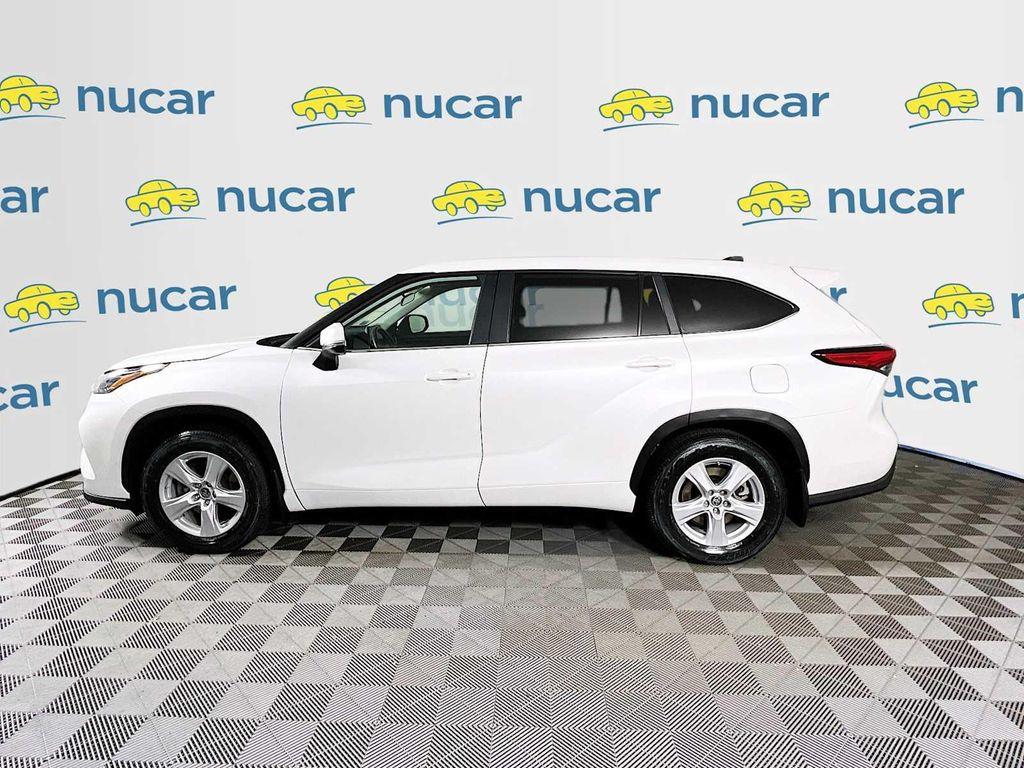 used 2023 Toyota Highlander car, priced at $29,991