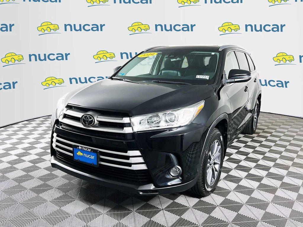 used 2019 Toyota Highlander car, priced at $28,070