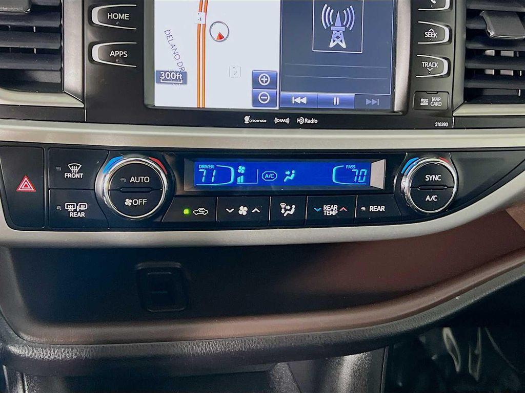 used 2019 Toyota Highlander car, priced at $28,070