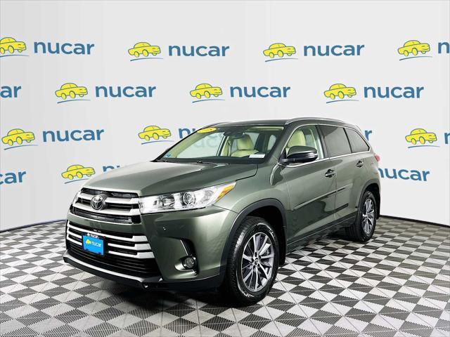 used 2018 Toyota Highlander car, priced at $28,991