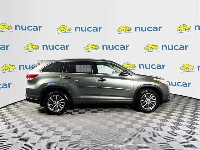 used 2018 Toyota Highlander car, priced at $28,991