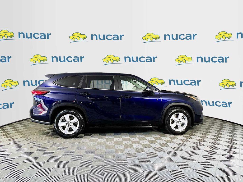used 2023 Toyota Highlander car, priced at $33,991