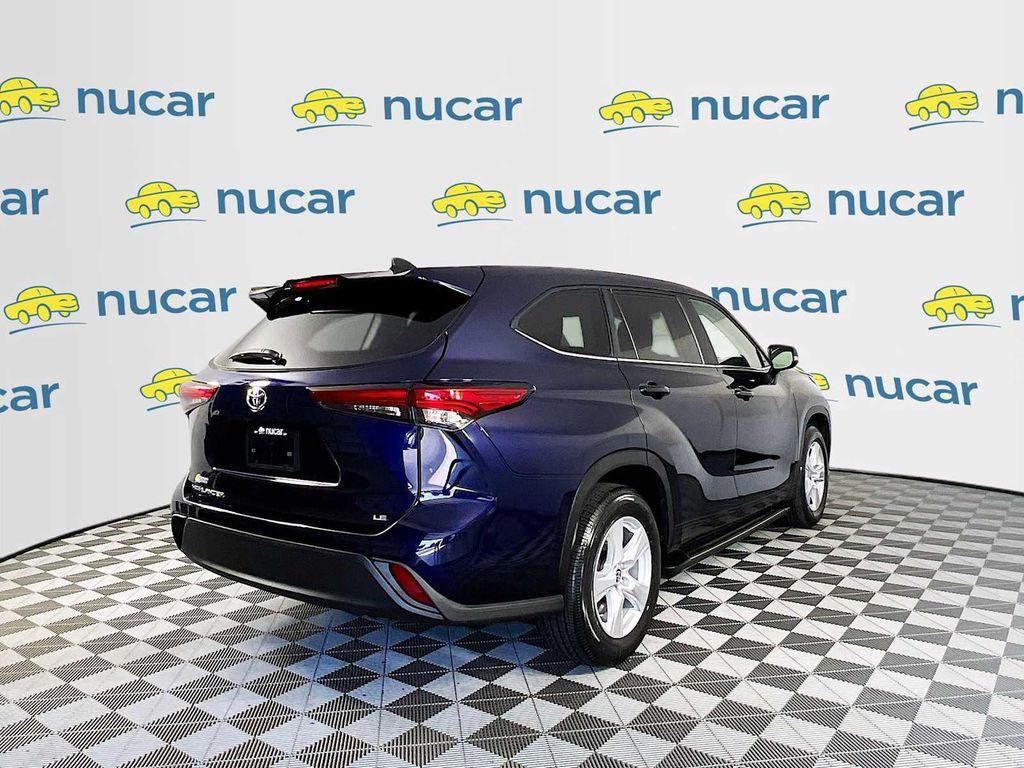 used 2023 Toyota Highlander car, priced at $33,991