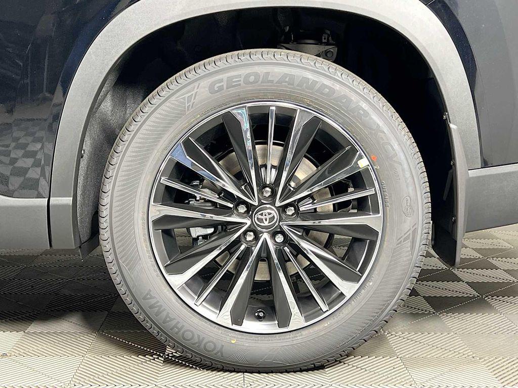 new 2026 Toyota Grand Highlander Hybrid car, priced at $61,588