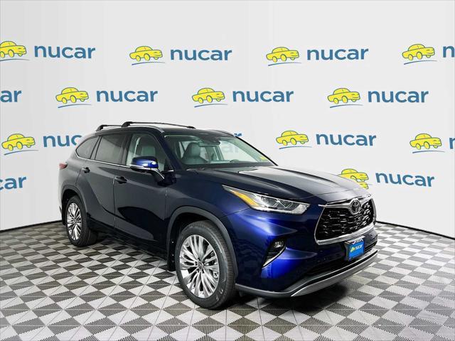 new 2025 Toyota Highlander car, priced at $52,813
