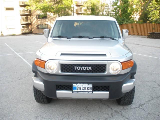 used 2007 Toyota FJ Cruiser car, priced at $13,995