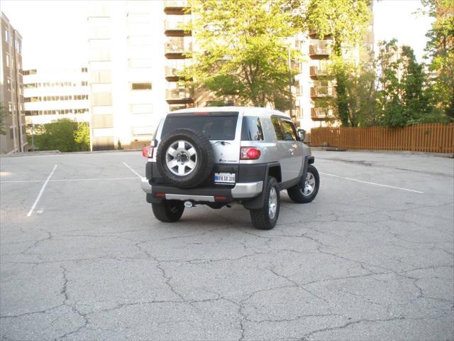 used 2007 Toyota FJ Cruiser car, priced at $13,995