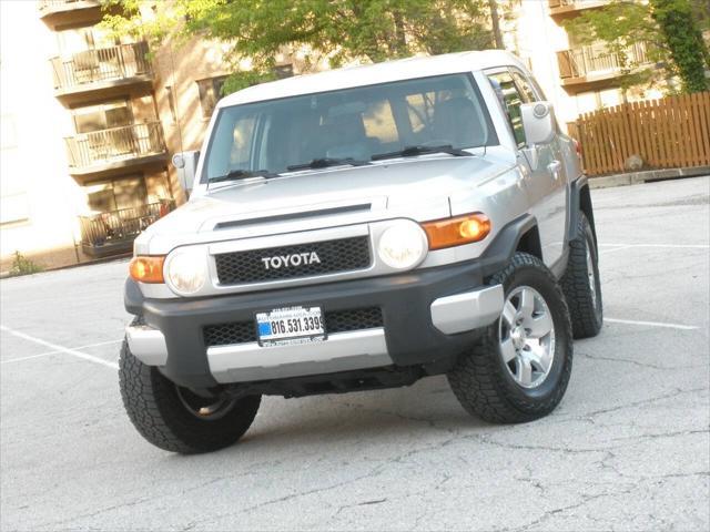 used 2007 Toyota FJ Cruiser car, priced at $13,995