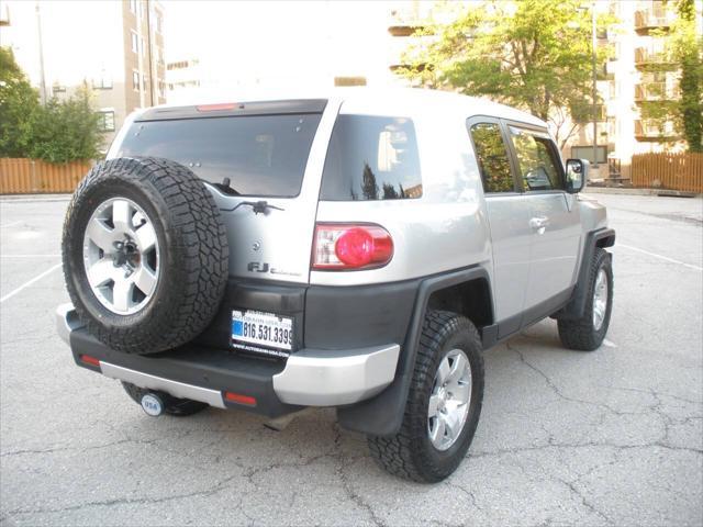used 2007 Toyota FJ Cruiser car, priced at $13,995