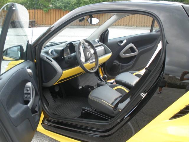 used 2013 smart ForTwo car, priced at $10,995