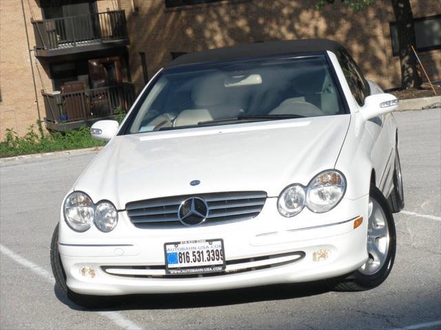 used 2004 Mercedes-Benz CLK-Class car, priced at $12,995