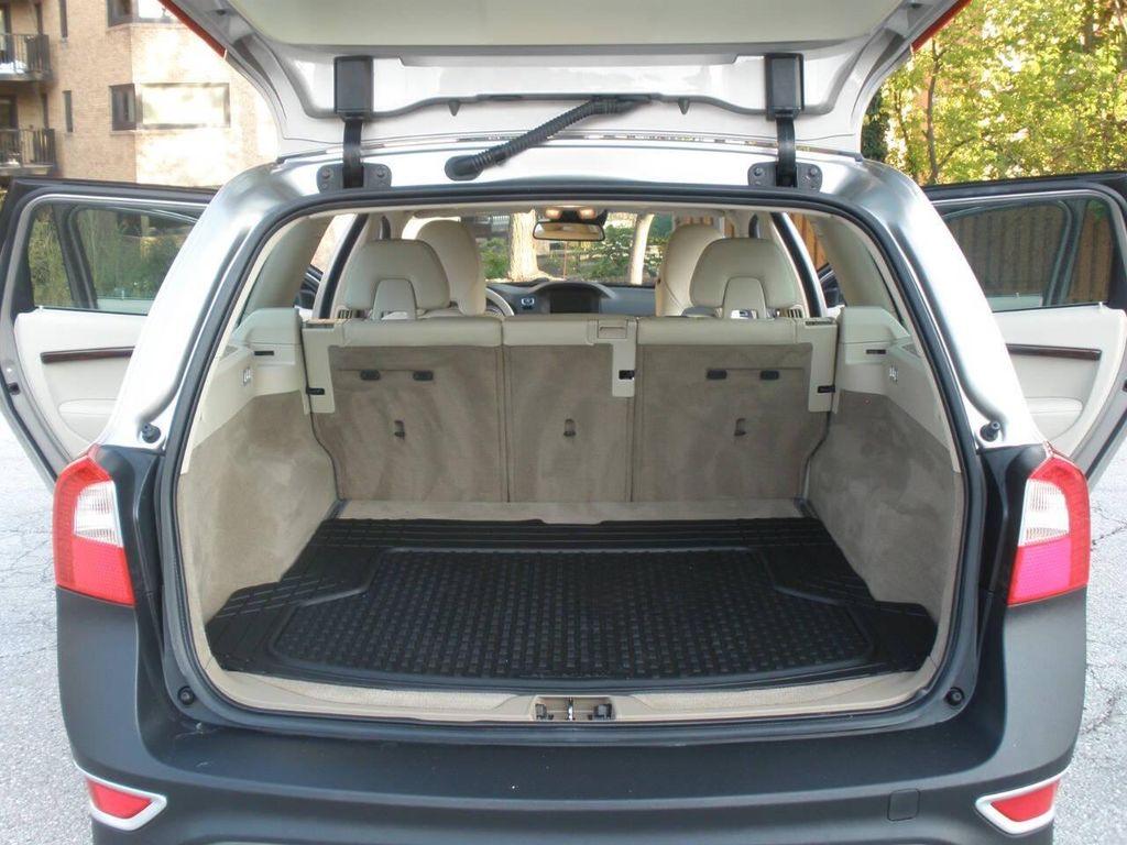 used 2013 Volvo XC70 car