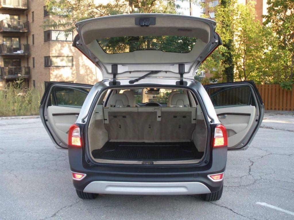 used 2013 Volvo XC70 car