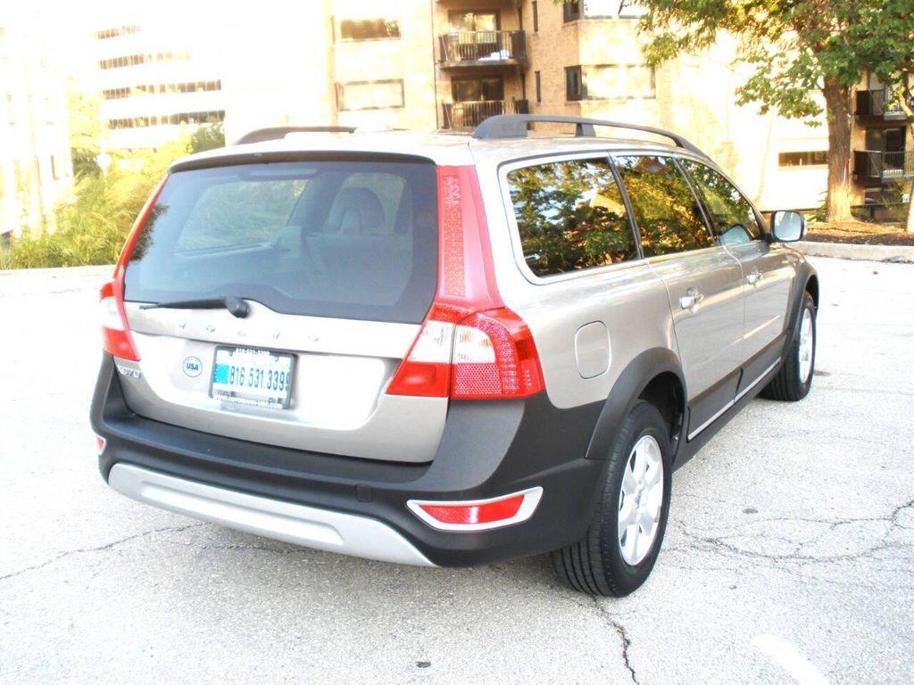used 2013 Volvo XC70 car