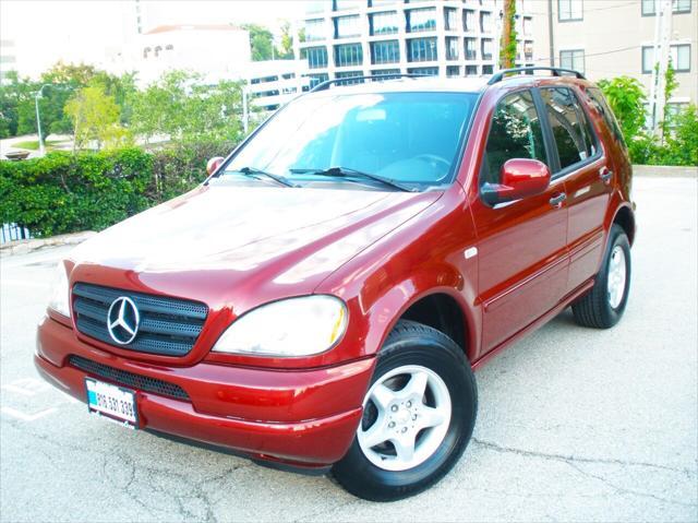 used 2000 Mercedes-Benz M-Class car, priced at $10,995