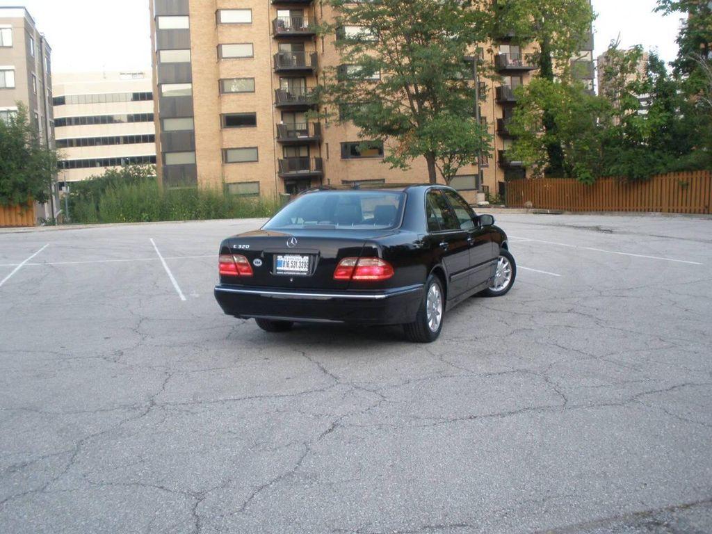 used 2001 Mercedes-Benz E-Class car