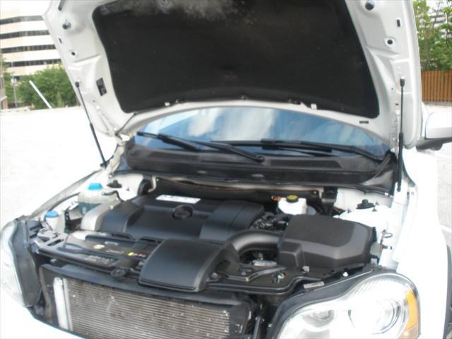 used 2013 Volvo XC90 car, priced at $11,995