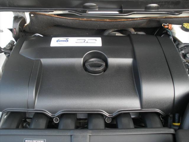 used 2013 Volvo XC90 car, priced at $11,995