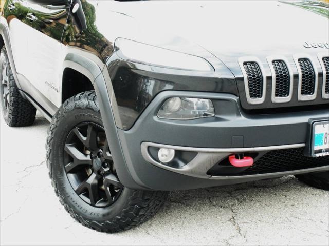 used 2016 Jeep Cherokee car, priced at $12,995