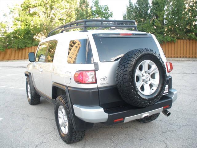 used 2007 Toyota FJ Cruiser car, priced at $15,995