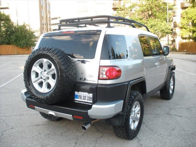 used 2007 Toyota FJ Cruiser car, priced at $15,995