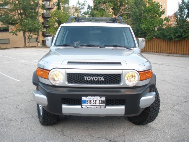 used 2007 Toyota FJ Cruiser car, priced at $15,995