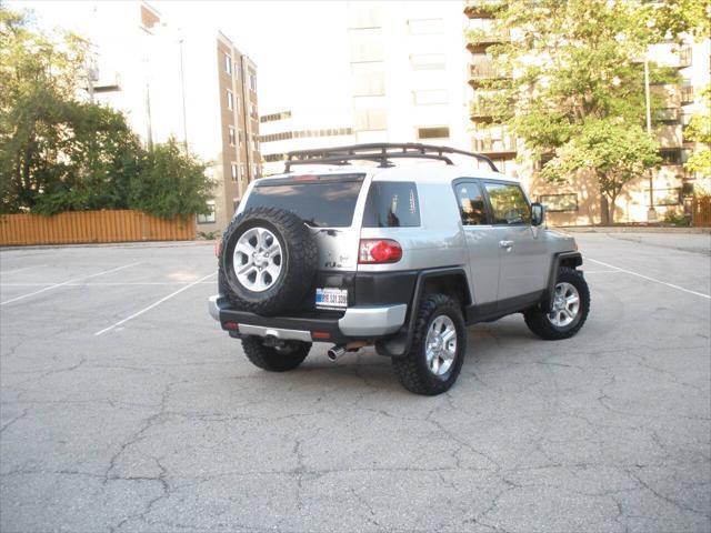 used 2007 Toyota FJ Cruiser car, priced at $15,995