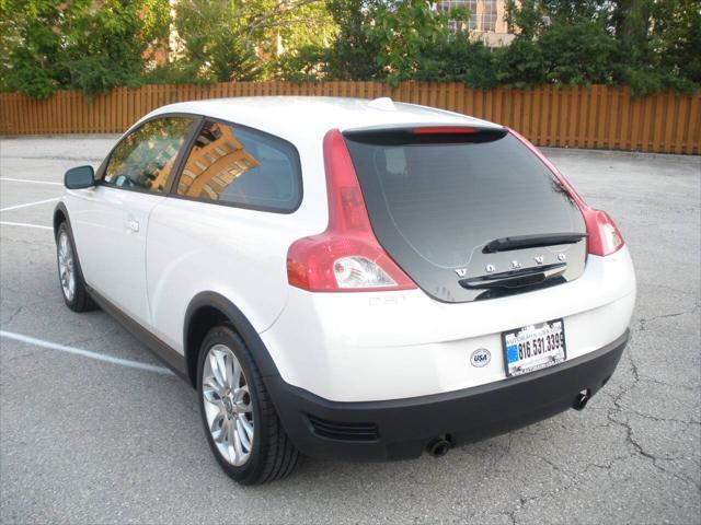 used 2009 Volvo C30 car, priced at $9,995