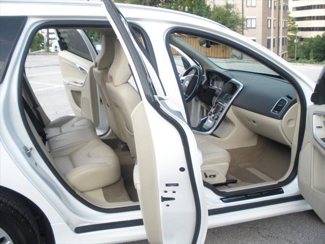 used 2015 Volvo XC60 car, priced at $7,995