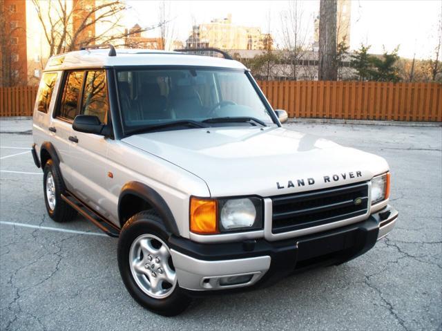 used 2000 Land Rover Discovery car, priced at $9,995