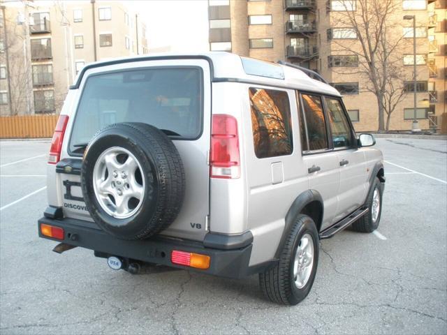 used 2000 Land Rover Discovery car, priced at $9,995