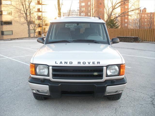 used 2000 Land Rover Discovery car, priced at $9,995