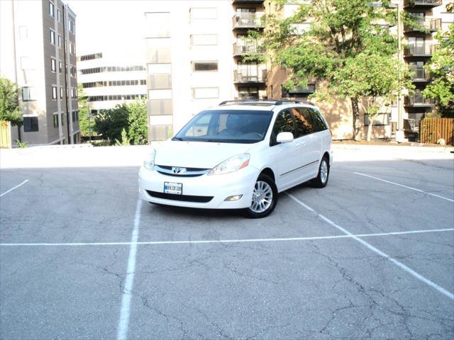 used 2006 Toyota Sienna car, priced at $8,995