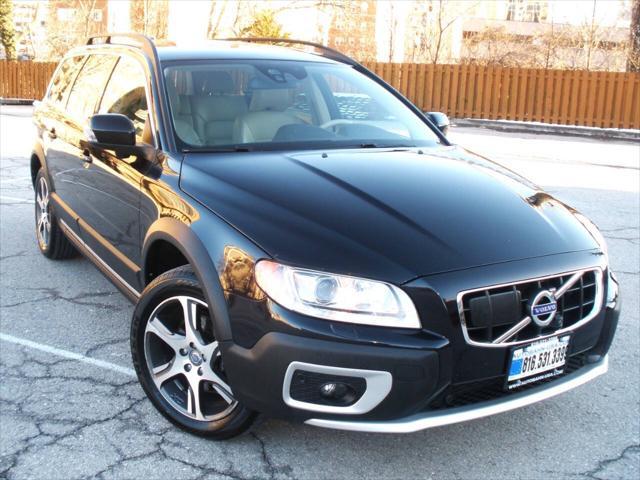 used 2012 Volvo XC70 car, priced at $11,995