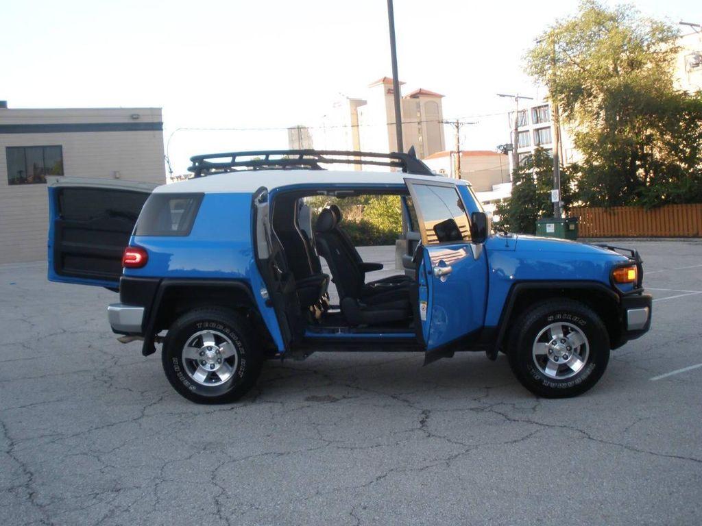 used 2008 Toyota FJ Cruiser car, priced at $15,995