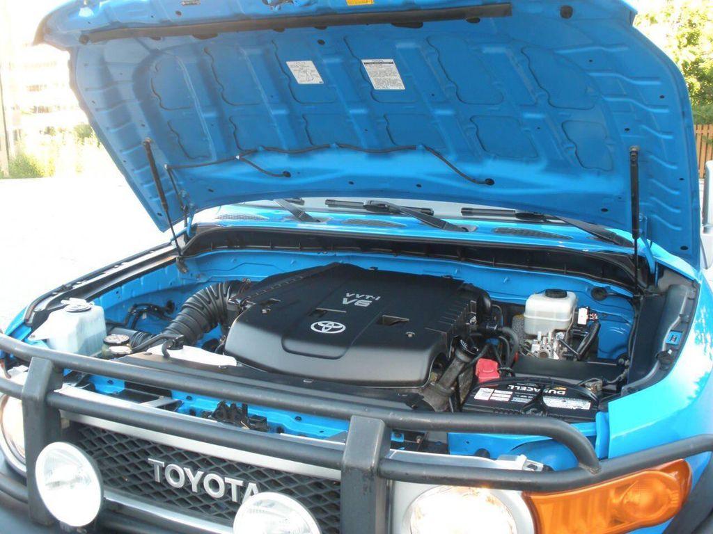used 2008 Toyota FJ Cruiser car, priced at $15,995