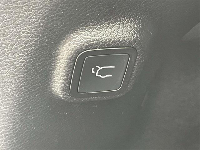 used 2021 Jeep Cherokee car, priced at $19,200