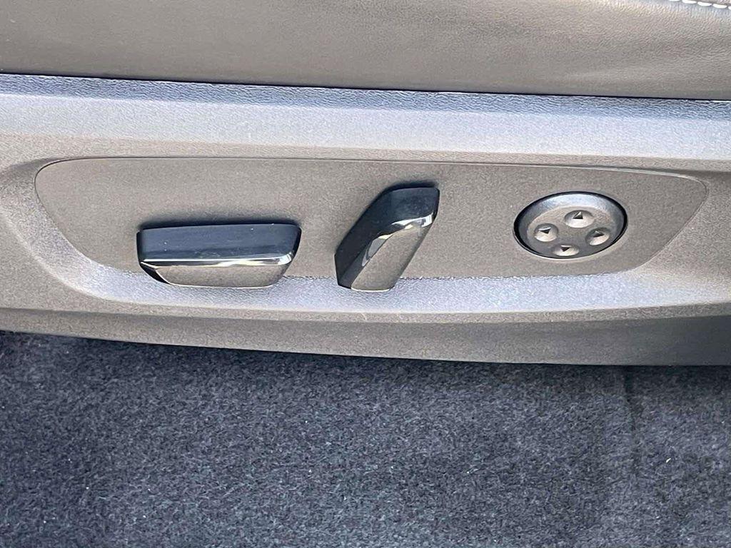 used 2025 INFINITI QX60 car, priced at $44,800