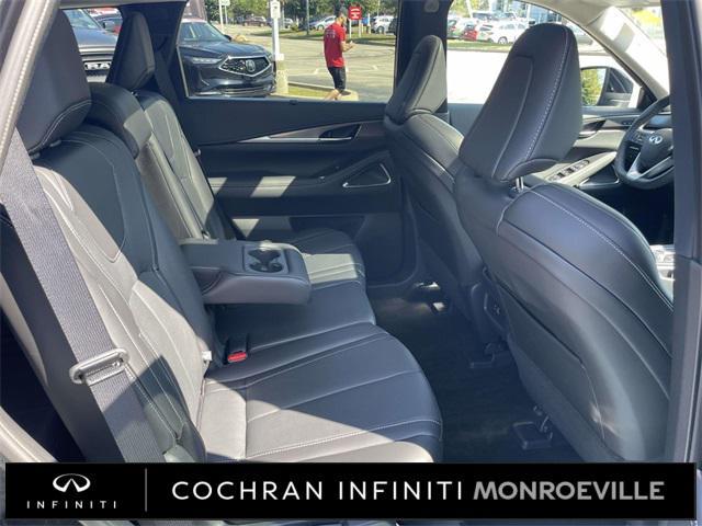 used 2025 INFINITI QX60 car, priced at $45,200