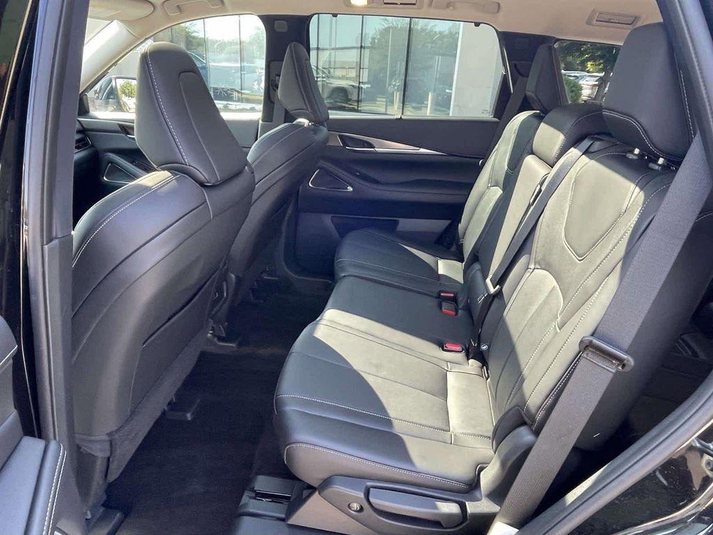 used 2025 INFINITI QX60 car, priced at $44,800