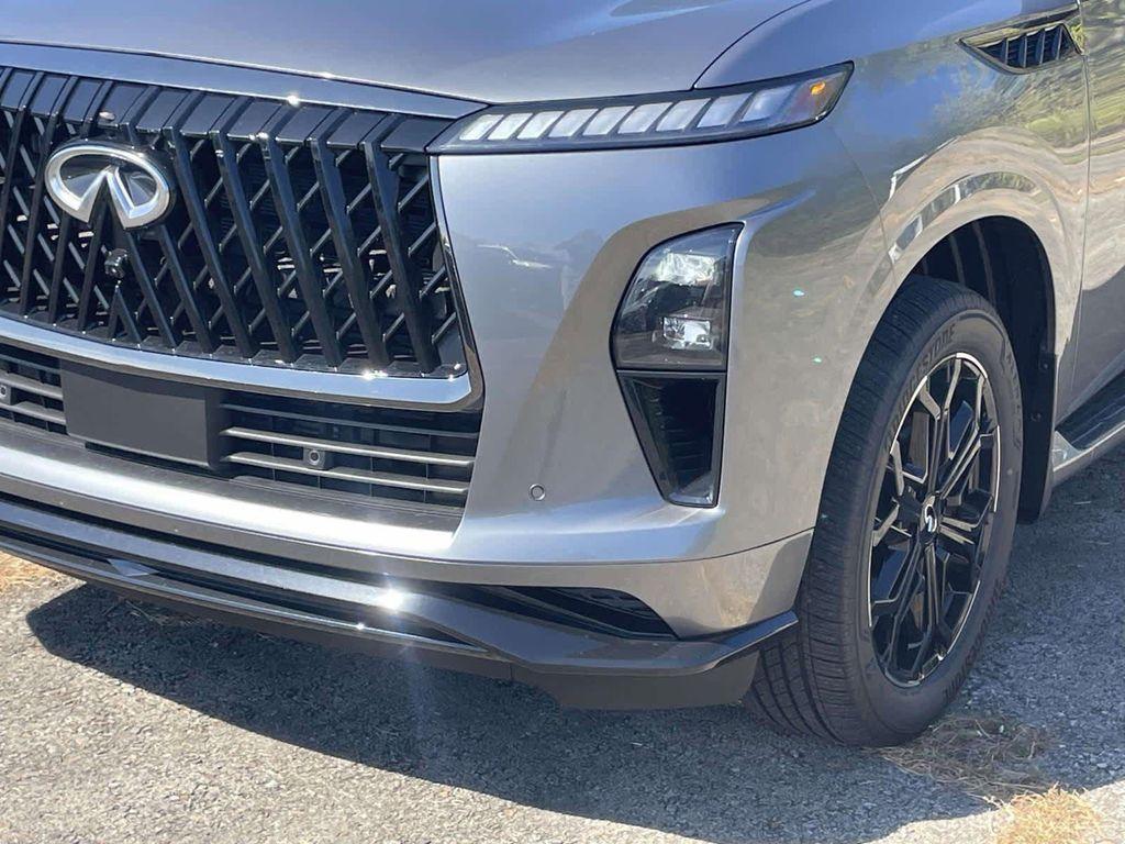 new 2026 INFINITI QX80 car, priced at $106,320