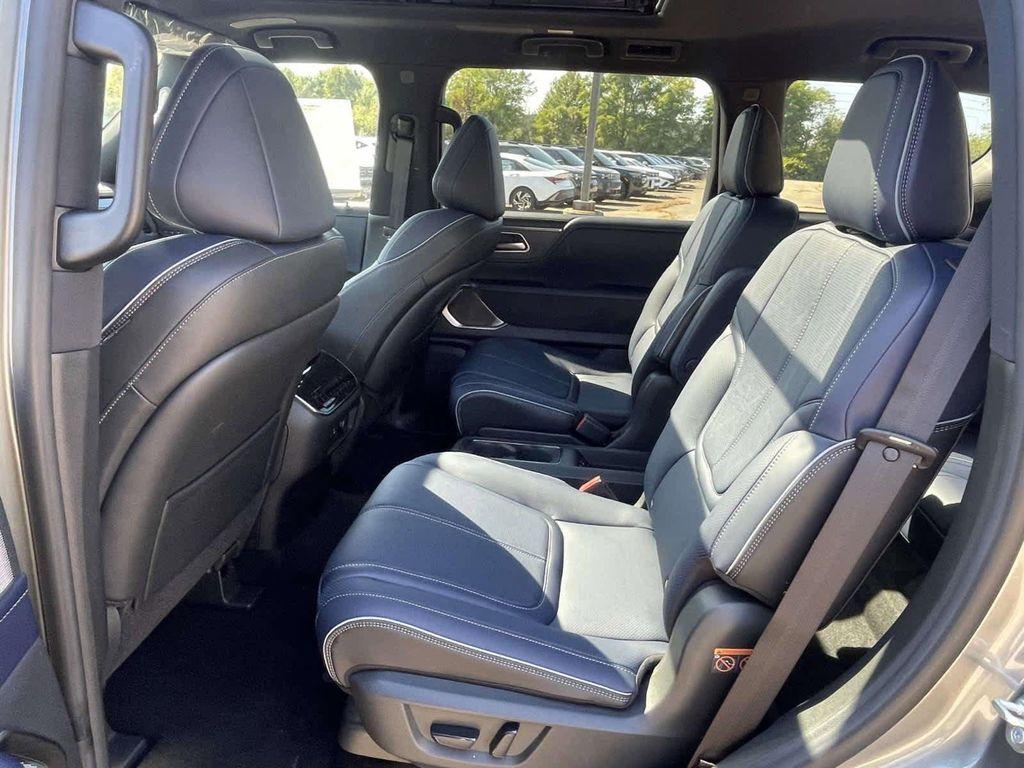 new 2026 INFINITI QX80 car, priced at $106,320