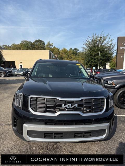 used 2025 Kia Telluride car, priced at $38,500
