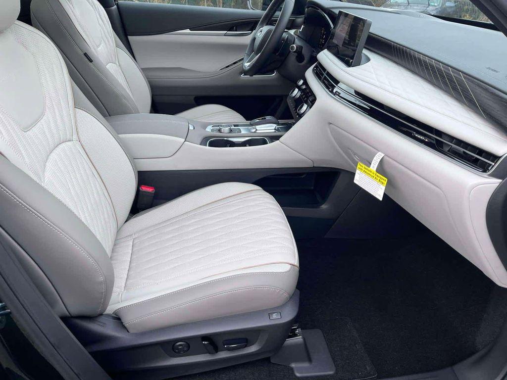 new 2026 INFINITI QX60 car, priced at $74,670