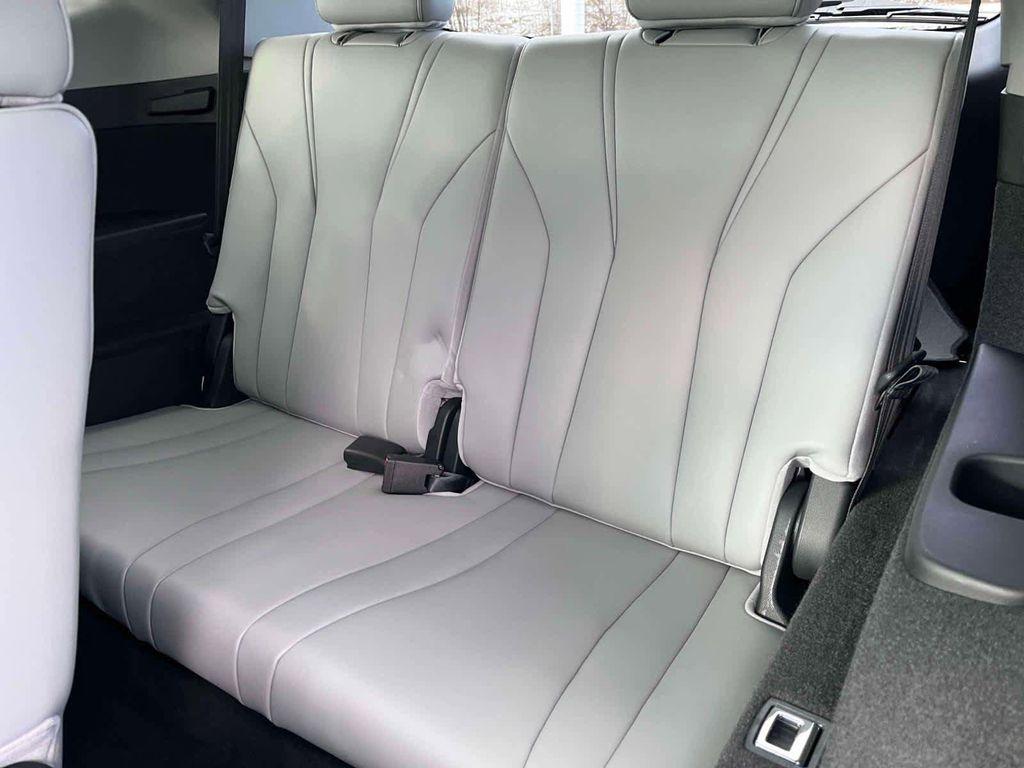 used 2023 Acura MDX car, priced at $41,998