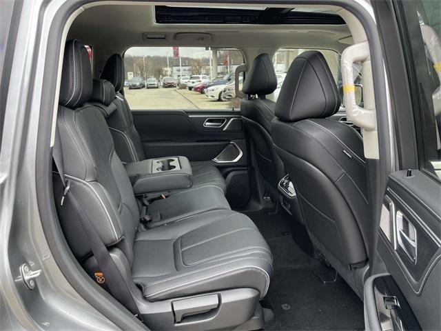 new 2025 INFINITI QX80 car, priced at $98,465