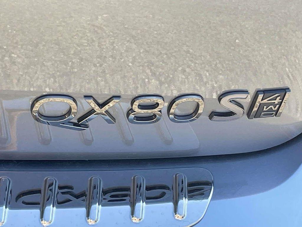 new 2026 INFINITI QX80 car, priced at $106,320